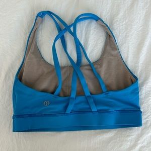 size 4 lululemon racer back sports bra